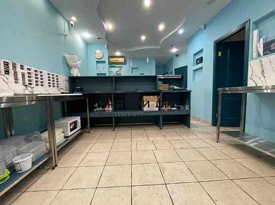 Оренда офісне приміщення на Анны Ахматовой ул. поверх - 1/3 Київ