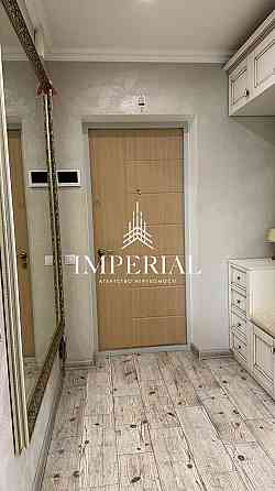 Продаж Квартира 3-кімнатна, 14/17 поверх на вул. Петрицького Анатолія Киев