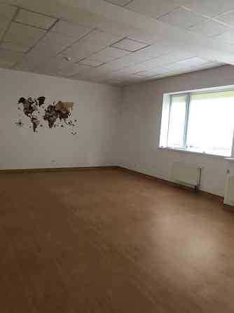 Оренда офісне приміщення на вул. Бойківська приміщень - 4, поверх - 1/7 Львів