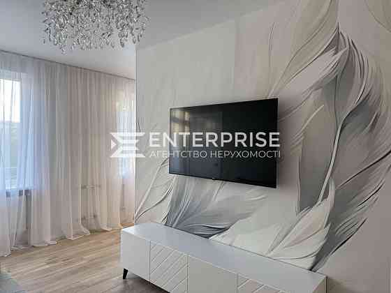 Продаж 2к Квартира 45 кв.м Миру вул. Kiev