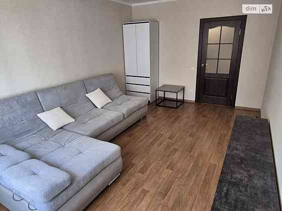 Оренда Квартира 1-кімнатна, 11/25 поверх на вул. Софії Русової, 7А Київ