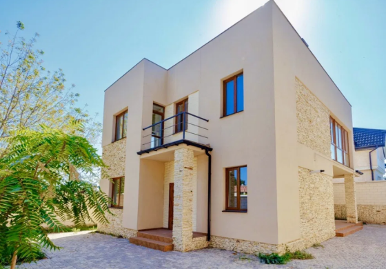 Современный дом в Совиньоне-3 Лиманка