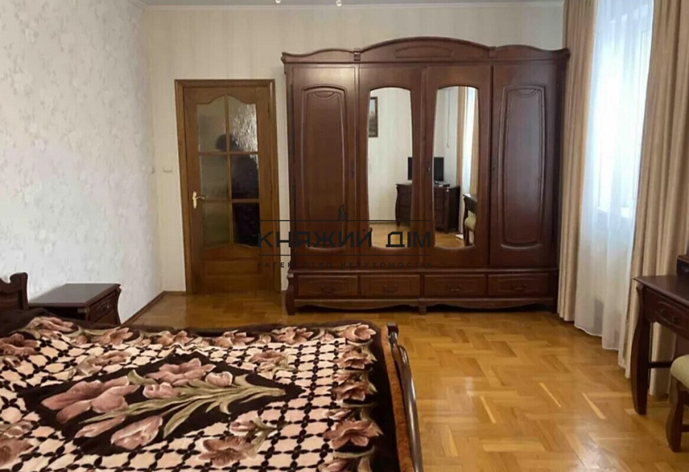 Продаж будинку 140 м2 в Святошинському р-ні, метро Житомирська. № 2211702 Киев - изображение 18