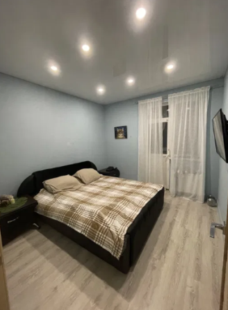 Продаж Квартира 2-кімнатна на массив Радужный, 15/3 Лиманка