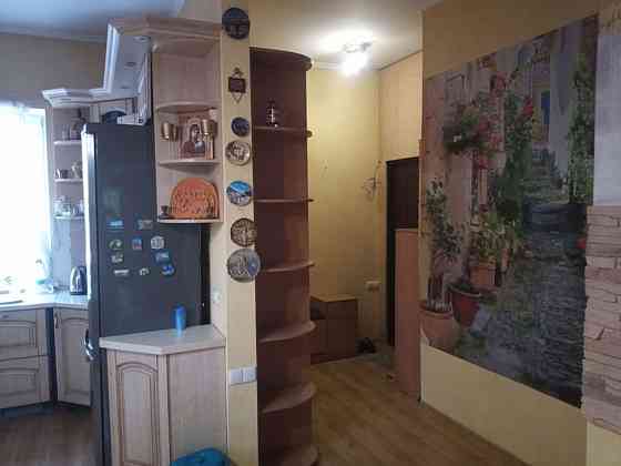 Продаж Квартира 1-кімнатна, 1/4 поверх на Радужная, 14 Київ