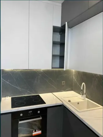 Продаж 1к Квартира 39 кв.м каманина Одеса