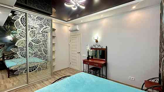 Оренда Квартира 2-кімнатна, 6/25 поверх на Драгоманова, 2 Київ