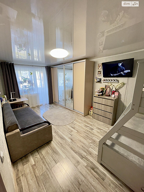 Продаж Квартира 1-кімнатна, 3/5 поверх Рівне - фото 1