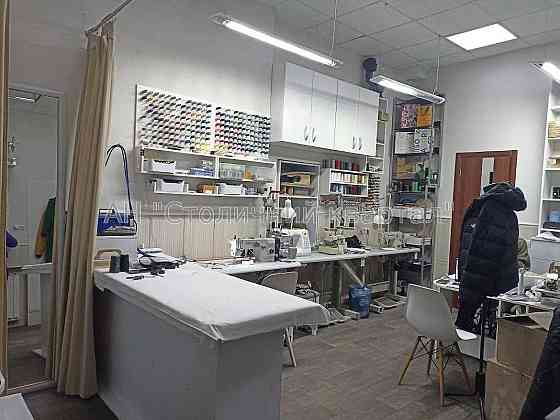 Продаж приміщення вільного призначення на Нижній Вал вул., 33 приміщень - 3, поверх - 1/2 Київ