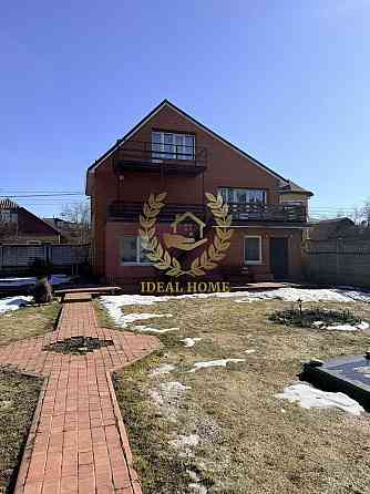 Продаж Будинок 3-кімнатний на Солнечная ул., 1 Kiev