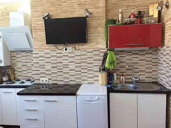 3-х комнатная квартира с евроремонтом. 