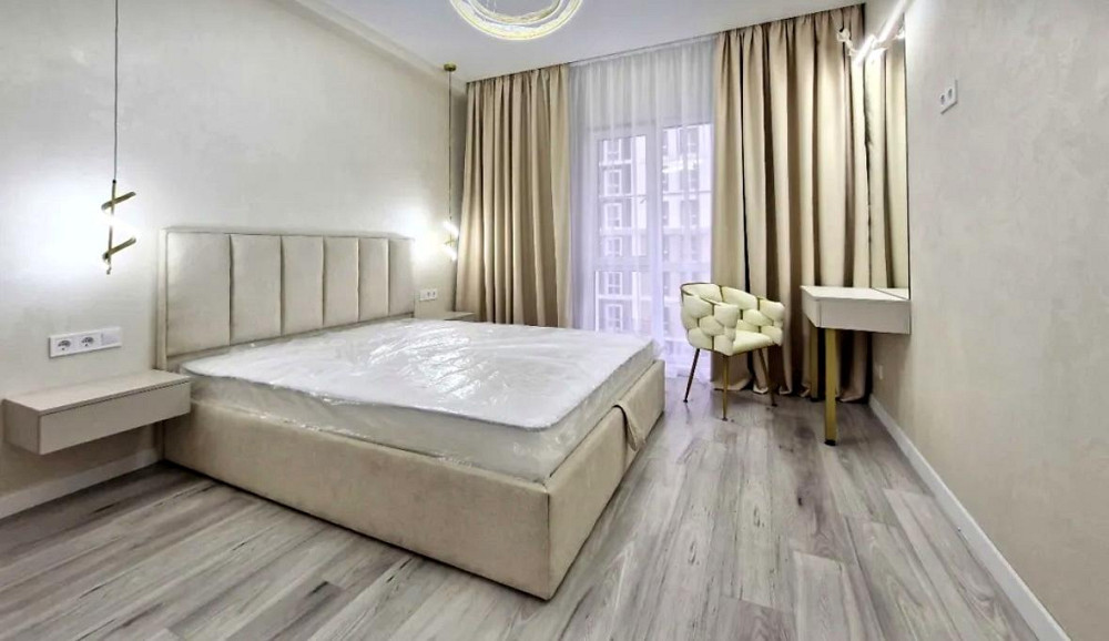 Продаж Квартира 1-кімнатна, 5/21 поверх на Максимовича Михайла вул., д. 26-Д Киев - изображение 1