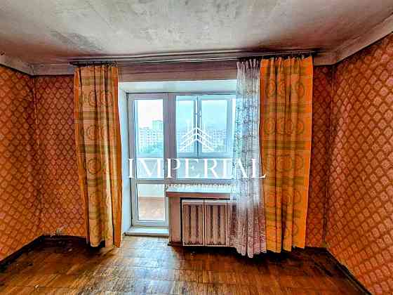 Продаж Квартира 3-кімнатна, 7/9 поверх на вул. Володимира Івасюка Київ