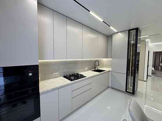 Продаж Квартира 3-кімнатна, 9/10 поверх на Приозерна Івано-Франківськ