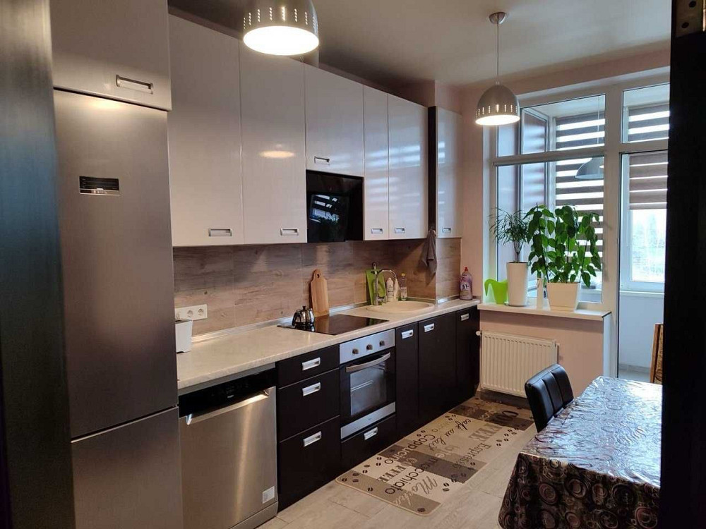 Продаж Квартира 1-кімнатна, 5/10 поверх на Писаржевського Академіка вул., д. 8 Kiev - photo 1