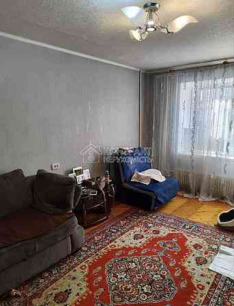 Продаж Квартира 4-кімнатна, 3/9 поверх на вул. Гвардійців Широнінців Харьков