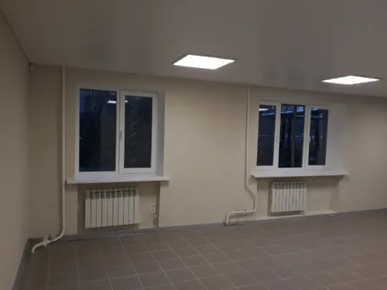 Продаж Приміщення вільного призначення площа 66 кв.м на Будівельників 5а Дніпро