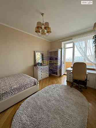 Продаж Квартира 4-кімнатна, 8/11 поверх на вул. Леваневского Одеса