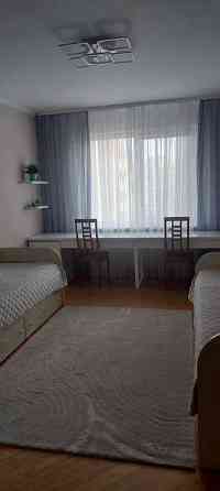 Оренда Квартира 3-кімнатна, 15/18 поверх на пр. Петра Григоренко, 21 Kiev