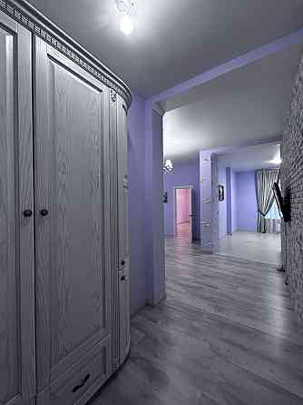 Продаж Квартира 3-кімнатна, 2/24 поверх на Калнишевського Петра вул., д. 7 Kiev