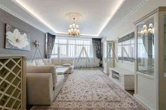 Продаж Будинок 3-кімнатний на Старонаводницька вул., 6Б Kiev