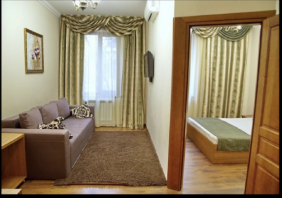 Продаж комерційне приміщення на ул. Екатерининская (Европейская), 8/10 приміщень - 4, поверх - 4 Одеса