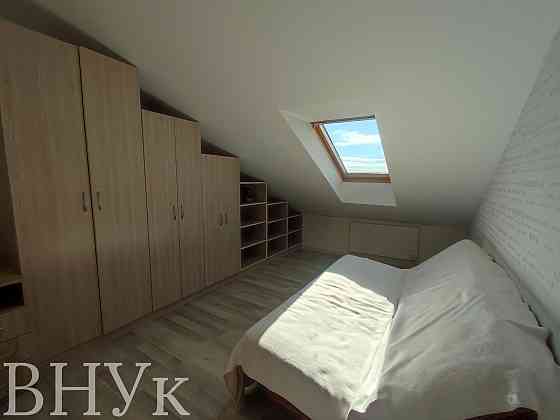 Продаж Квартира 3-кімнатна, 5/5 поверх на Осипенка, 22 Ужгород