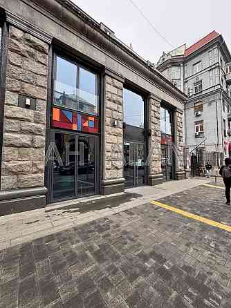 Оренда торгове приміщення на Хрещатик вул., 29/1 поверх - 1/2 Київ