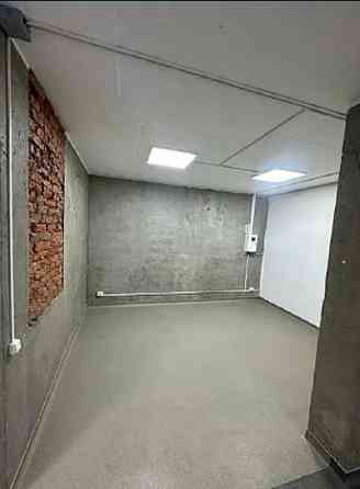 Оренда приміщення вільного призначення на улица Срибнокильская, д.1 приміщень - 1, поверх - cokol/33 Киев