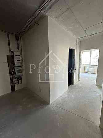 Продаж Квартира 2-кімнатна, 8/17 поверх на Олександра Олеся вул., 6а Київ