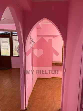 Продаж торгове приміщення на Капушанська поверх - 1/5 Uzhhorod