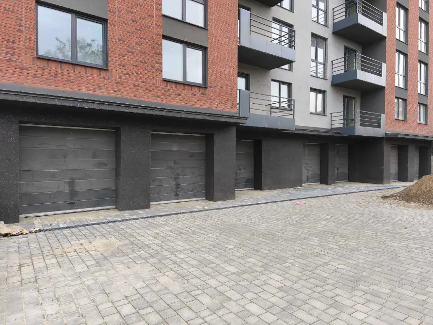 For sale Garage For a passenger car area 21 sq.m  floor 1 Легоцького 64Б Uzhhorod - photo 2