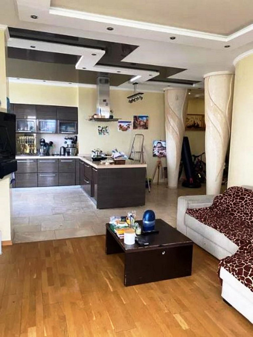 Трехкомнатная квартира на проспекте Шевченко Odessa - photo 1