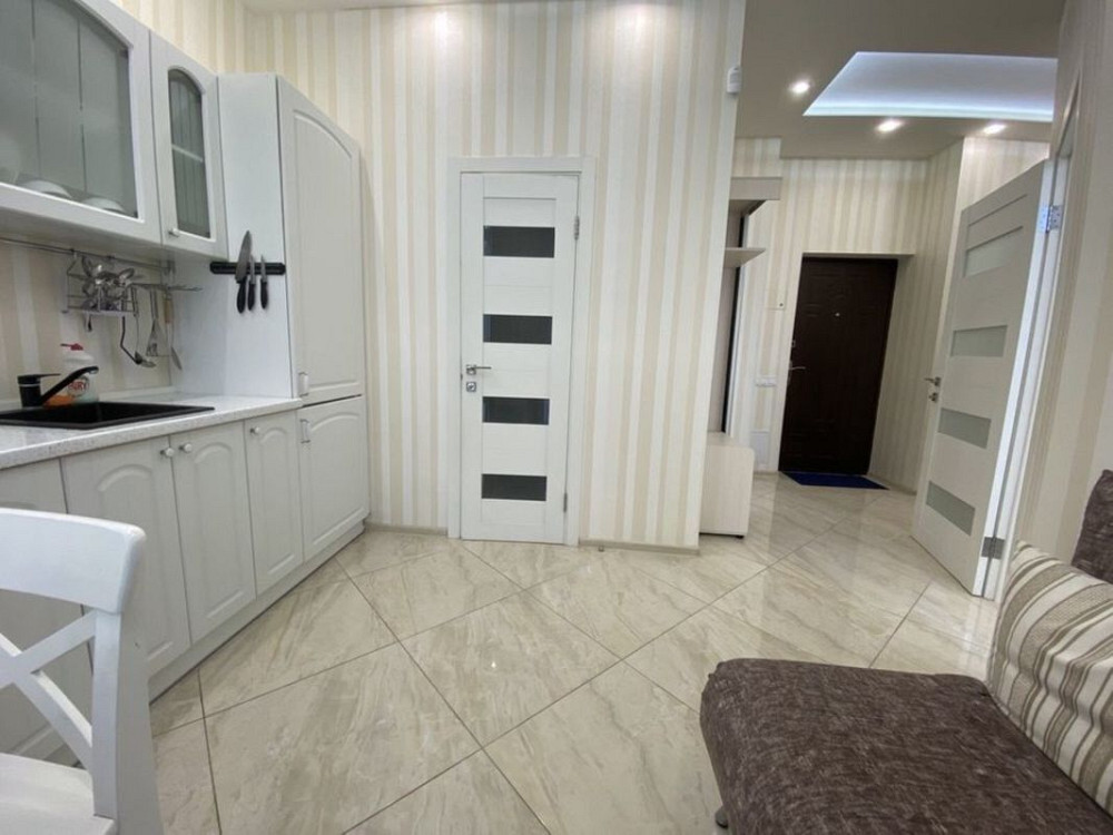 Оренда Квартира 1-кімнатна, 1/12 поверх на Малоземельная ул. Київ - фото 2