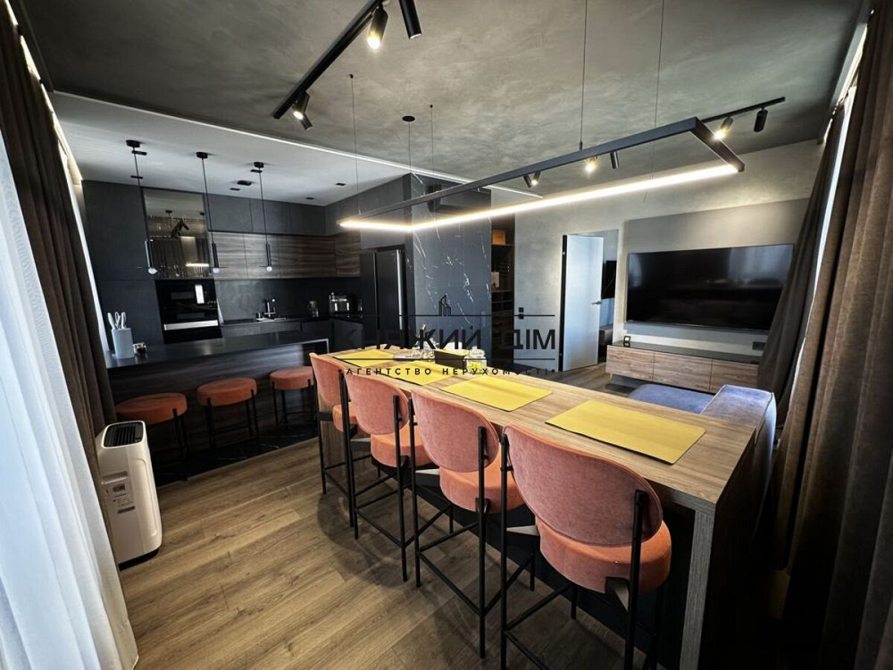 Продаж Квартира 3-кімнатна, 18/26 поверх на Заречная ул. Киев - изображение 1