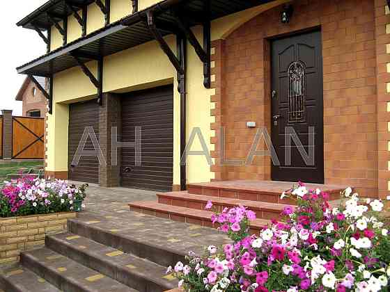 Продаж Будинок 9-кімнатний на Ватутіна вул., 1 Лісники