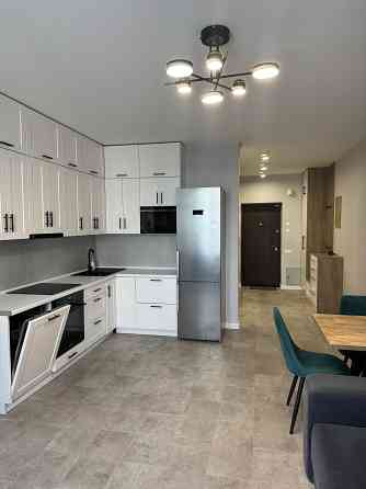 Продаж Квартира 2-кімнатна, 21/25 поверх на Василя Липківського (раніше Урицького) вул., д. 37г Київ