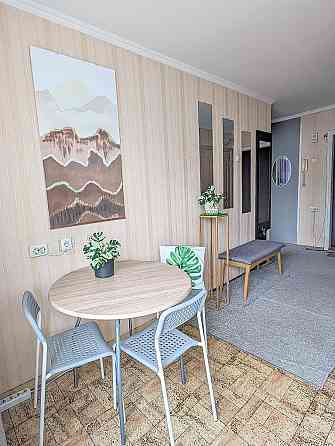 Продаж Квартира 3-кімнатна, 6/9 поверх на Оболонський вул., д. 39-А Київ