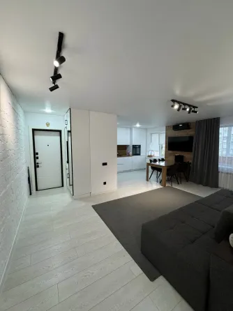 For sale 3-room Apartment 69 sq.m Леха Качинського Zhytomyr