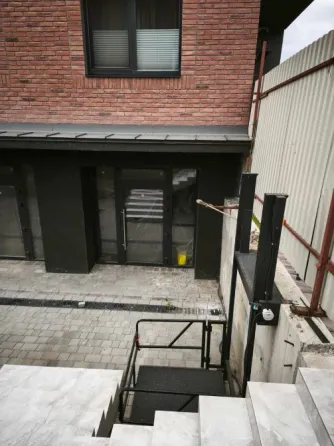 Здається Приміщення в житловому будинку площа 125 кв.м Ужгород Тлехаса 19 Ужгород