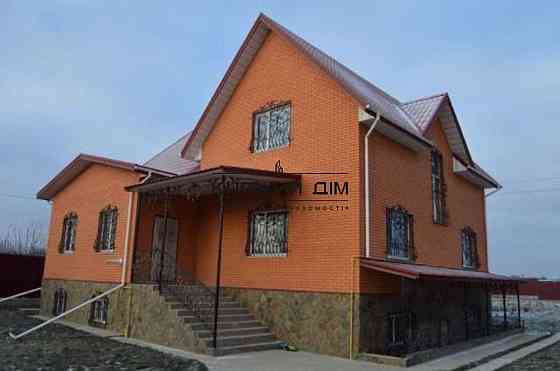 Продажа 2-х этажного дома в пгт Глеваха. № 2211216 Глеваха