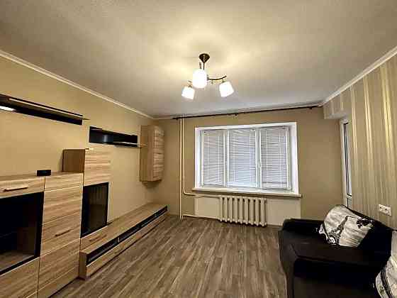 Продаж Квартира 2-кімнатна, 4/10 поверх на Мира пр., 21 Dnipro