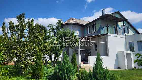 Продаж Будинок 6-кімнатний на вул. Гайдара Люботин