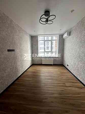 Оренда Квартира 2-кімнатна, 15/25 поверх на вул. Бережанська Kiev