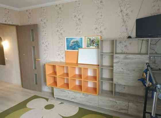 Предлагается таунхаус в Нерубайском со своим гаражом и закрытым двориком Нерубайське