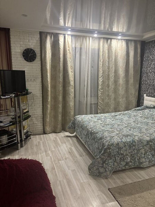 Оренда Квартира 1-кімнатна, 4/5 поверх на Олени Теліги, 37 Київ - фото 1