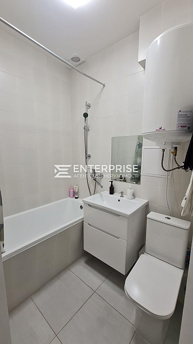 Продаж 2к Квартира 74 кв.м Покровський вул. Київ - фото 9