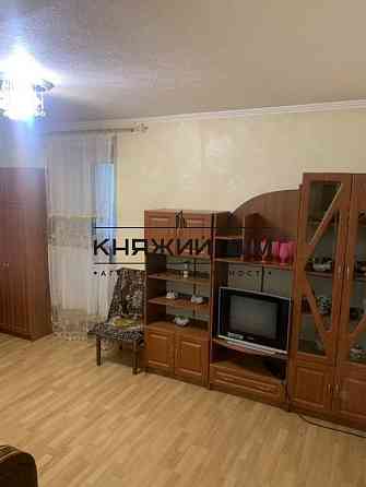 Оренда Квартира 2-кімнатна, 1/14 поверх на Бориспольская ул. Киев