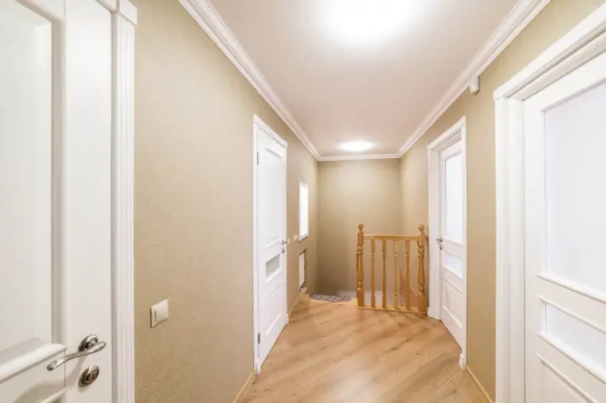 Selling a two-story townhouse, renovated, with appliances Vynohradiv - photo 5