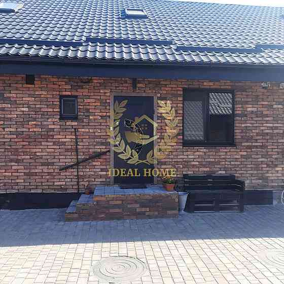 Продаж Будинок 3-кімнатний на Центральная ул., 1 